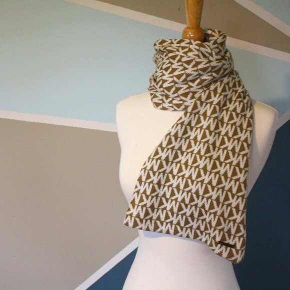 Michael Kors ~ MK Scarf/Wrap - Picture 1 of 5